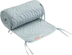 Done By Deer Quiltet Sengerand M/bindebånd Waves Blå