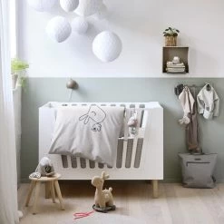 Done By Deer Quiltet Sengerand M/bindebånd Waves Sand -Baby Bonus 5712643032502 3