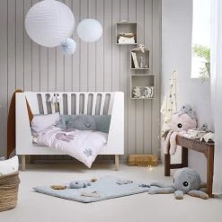 Done By Deer Quiltet Sengerand M/bindebånd Waves Pudder 10 Done By Deer Quiltet Sengerand M/bindebånd Waves Pudder -Baby Bonus 5712643032533 3