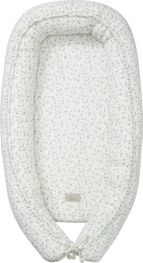Cam Cam Copenhagen Baby Nest - OCS Green Leaves 4 Cam Cam Copenhagen Baby Nest - OCS Green Leaves - Billede 2